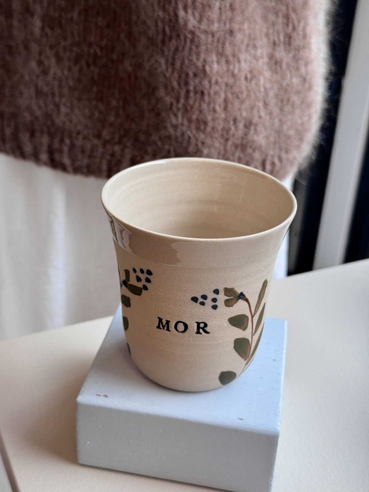 Mor kop u. hank | Sand / No. 4