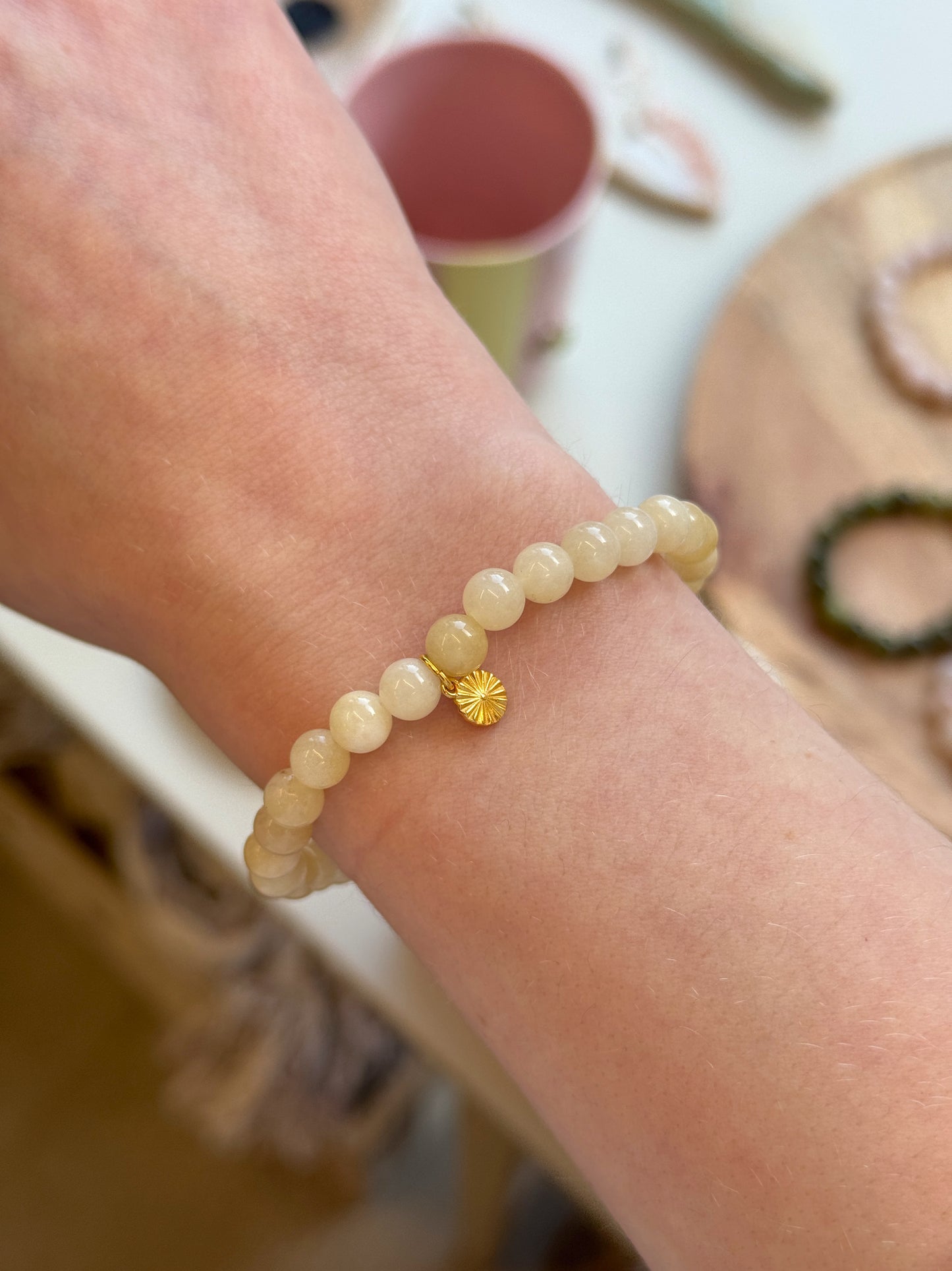 Armbånd m. natursten | Gul