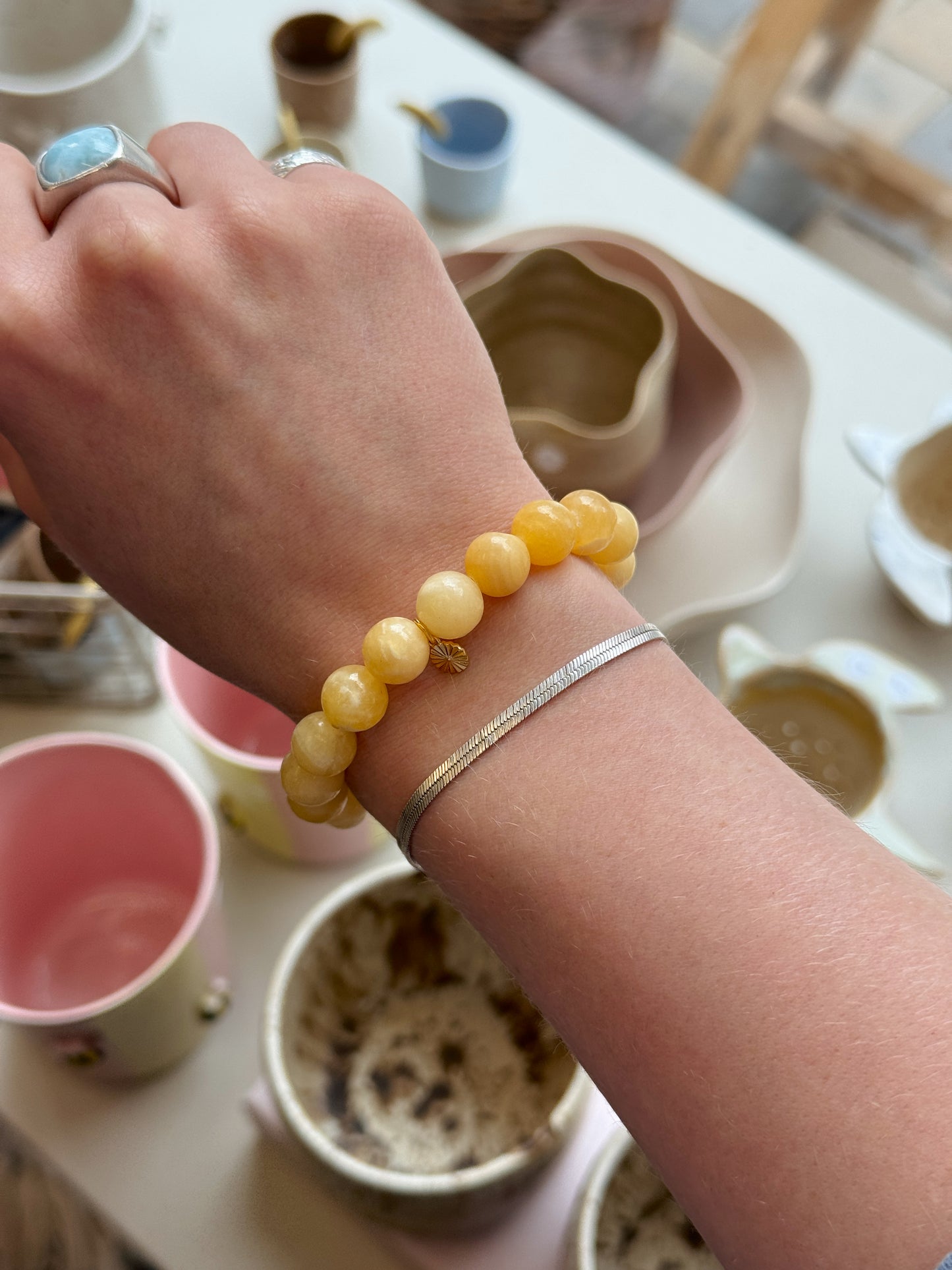 Armbånd m. natursten | Gul
