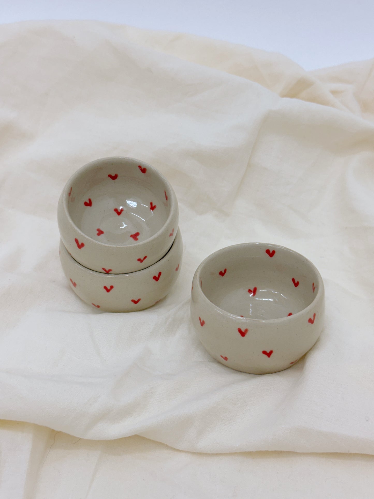 Lille skål med hjerter