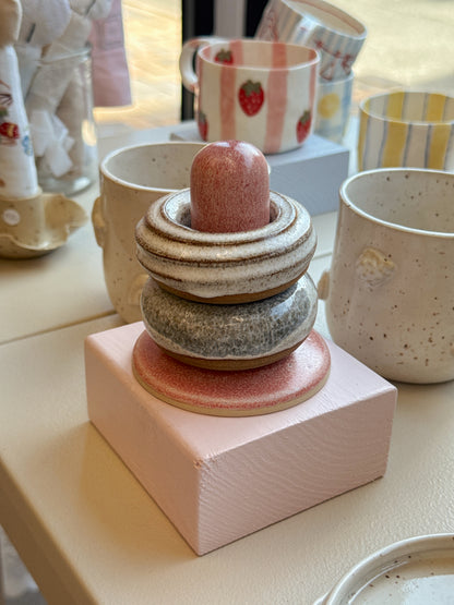Egg donut holder