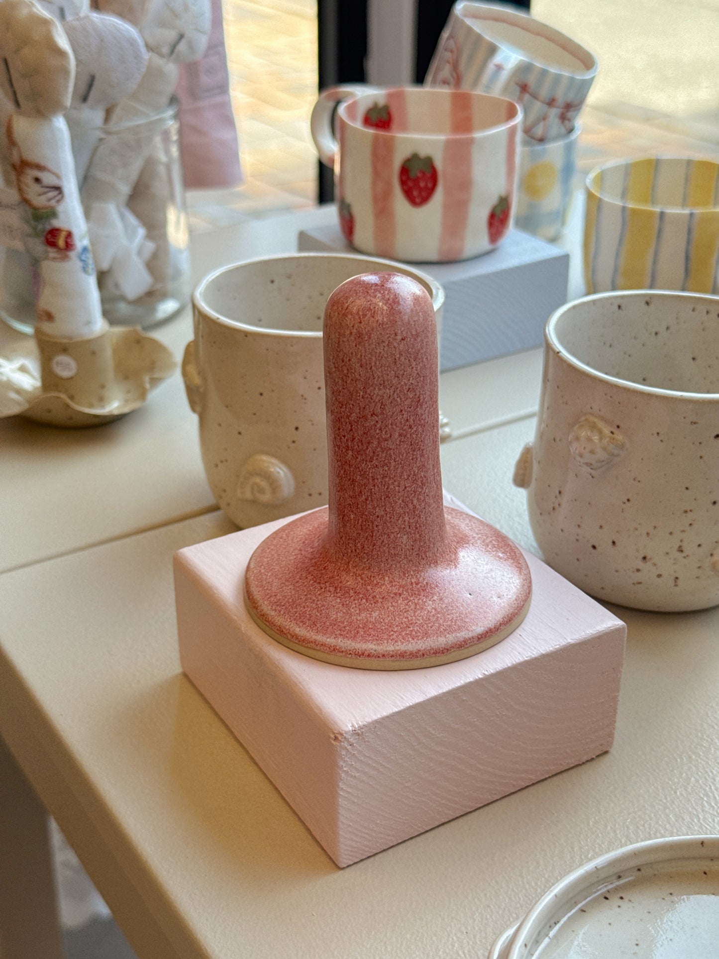Egg donut holder