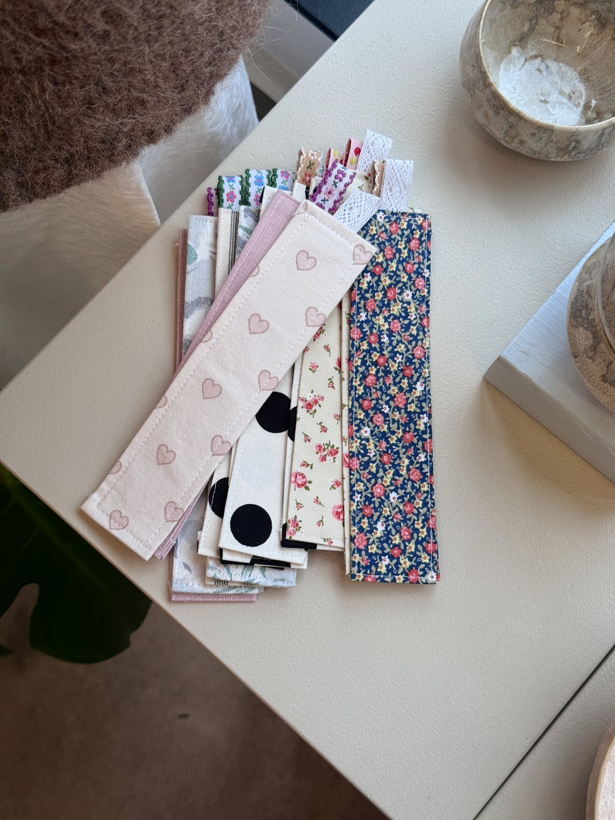 Pacifier clips