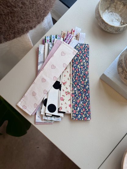 Pacifier clips