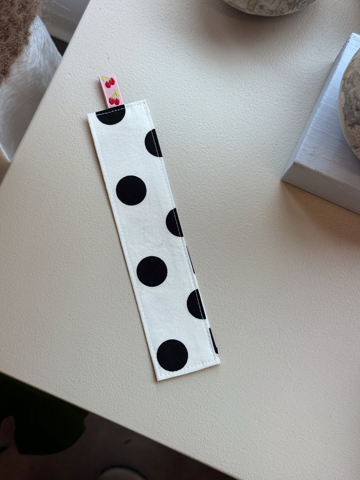 Pacifier clips