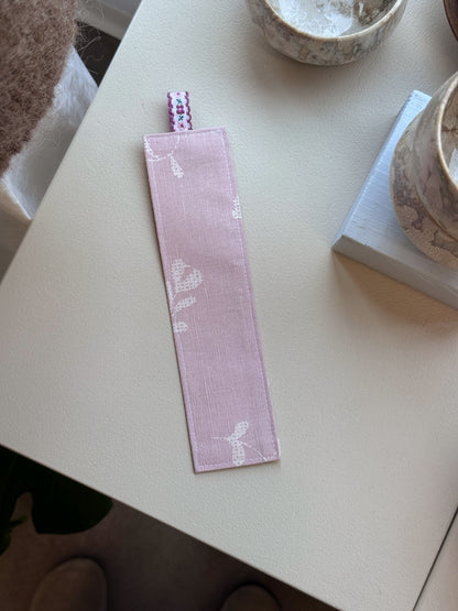 Pacifier clips