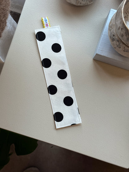 Pacifier clips