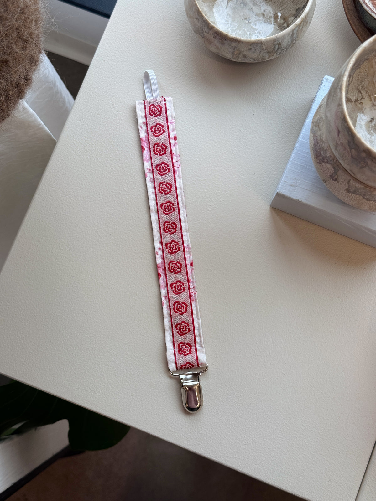 Pacifier clips