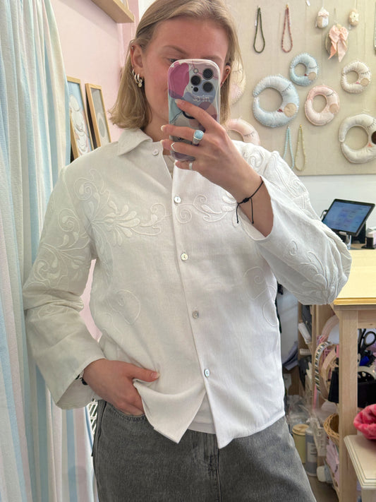 Skjorte | "One of a kind" (XS-SMALL)