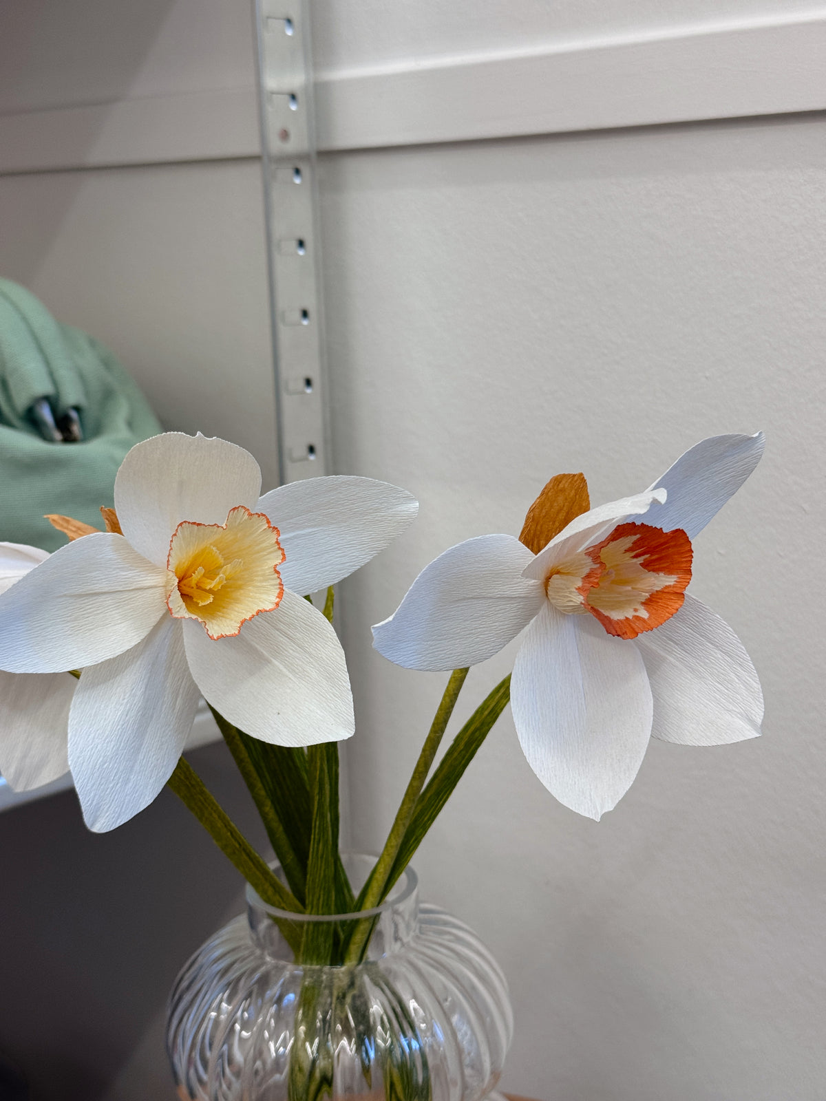 DIY kit, crepe paper flowers (3 pieces)