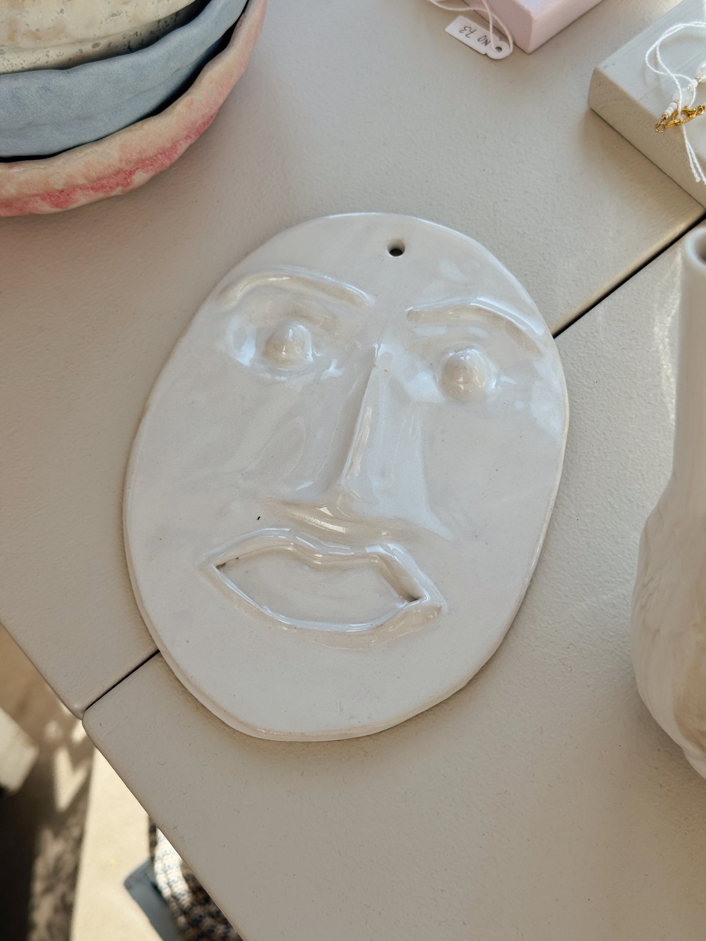 Relief | Vægophæng