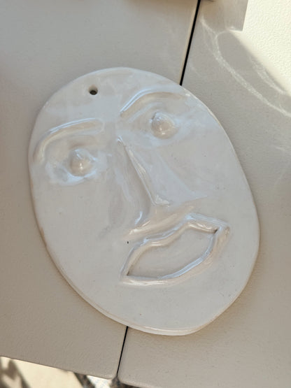 Relief | Vægophæng