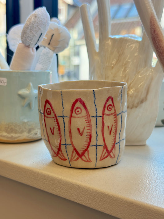 Kop med fisk | Uden hank