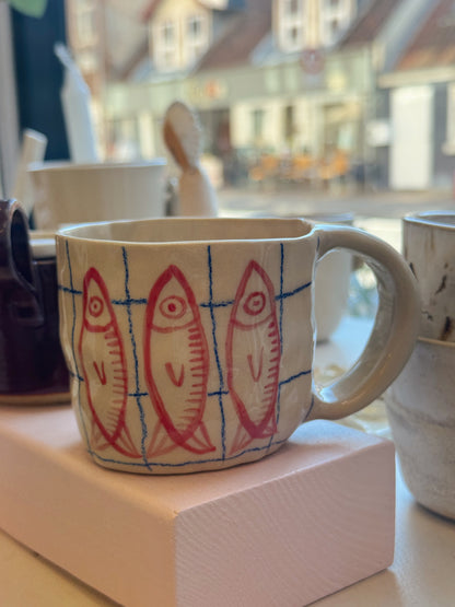 Kop med fisk | Med hank