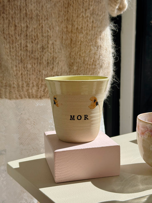 Tall cup | Swallows