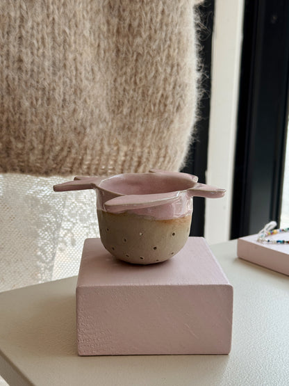 Thesis no. 02 | Handmade ceramics