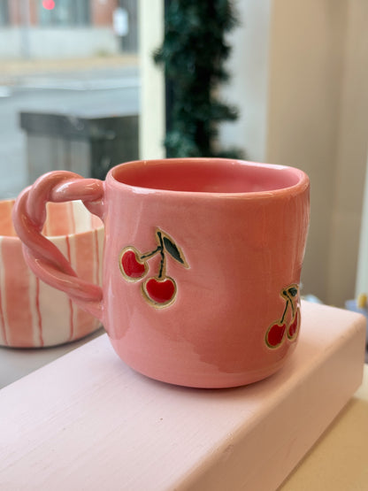 Kirsebærkop med hank | No. 3