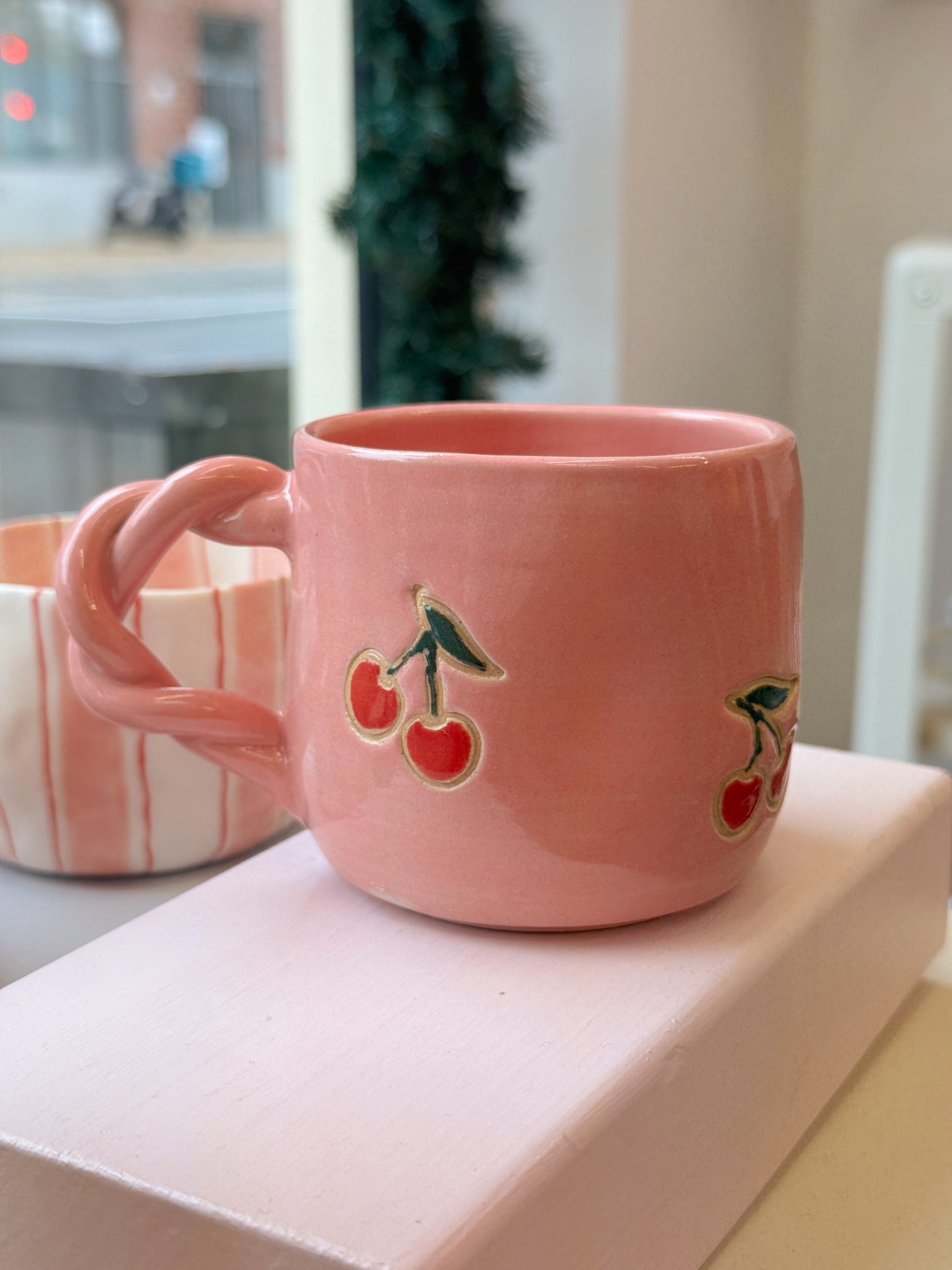 Kirsebærkop med hank | No. 1