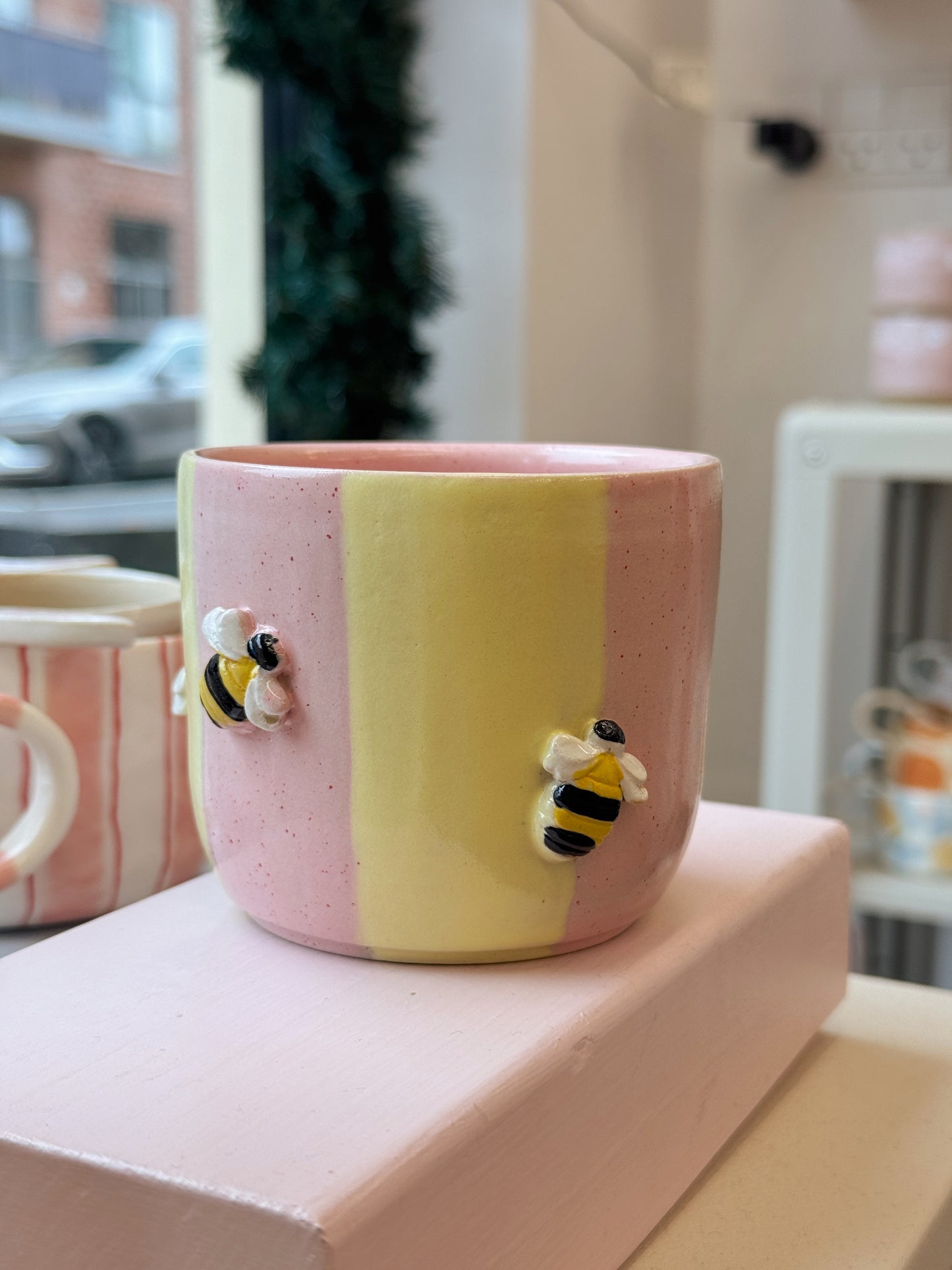 Bikop uden hank | No. 1