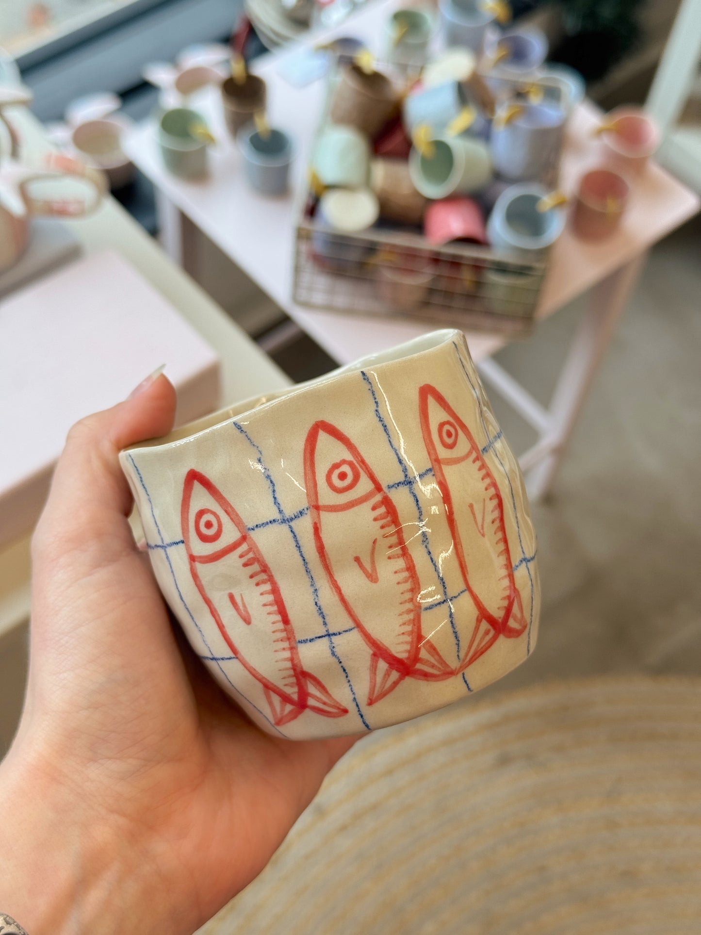 Kop med fisk | Uden hank