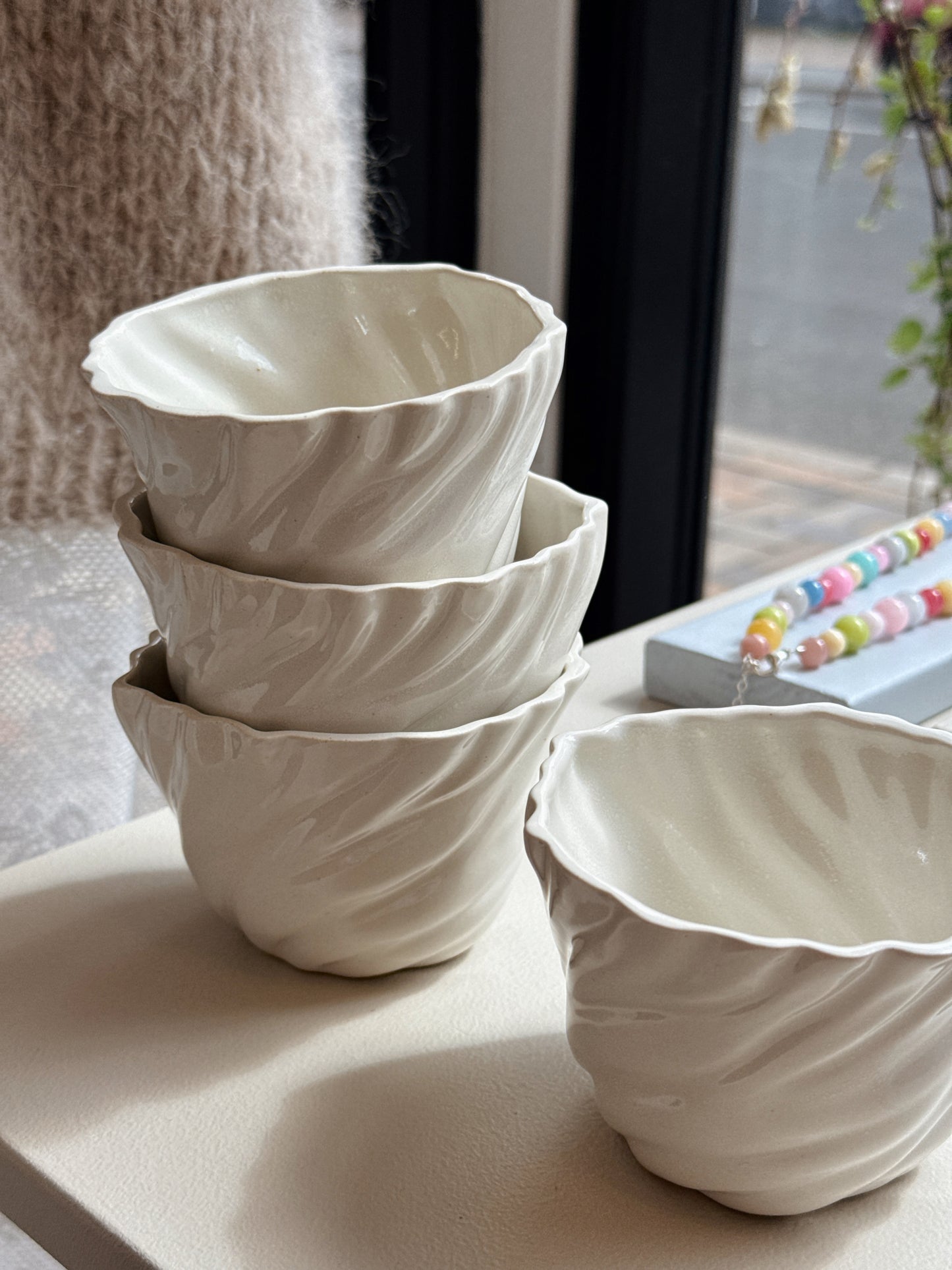 Cup with fish | With handle