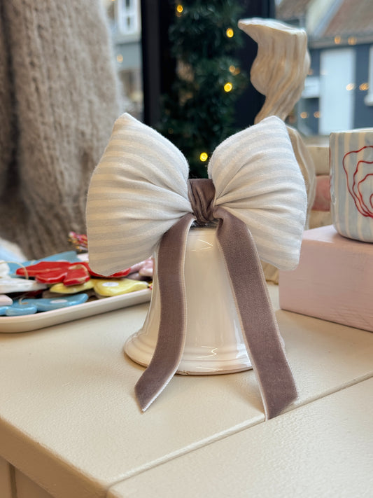 Vintage klokke med sløjfe