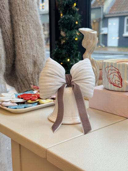 Vintage klokke med sløjfe