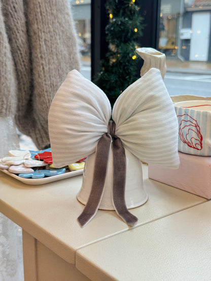 Vintage klokke med sløjfe