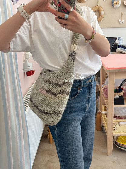 Hæklet crossover taske