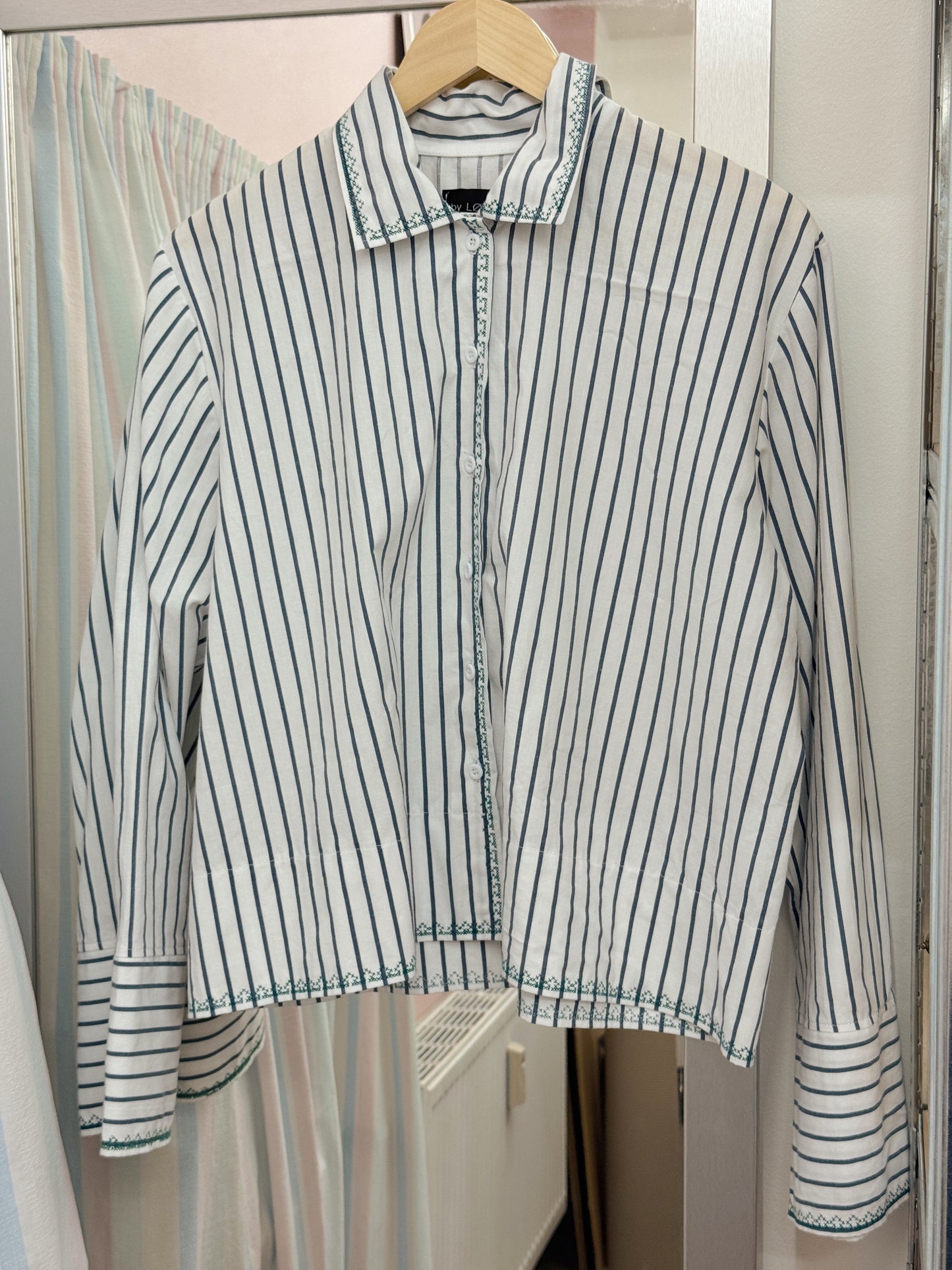 Skjorte | "One of a kind" (Medium)