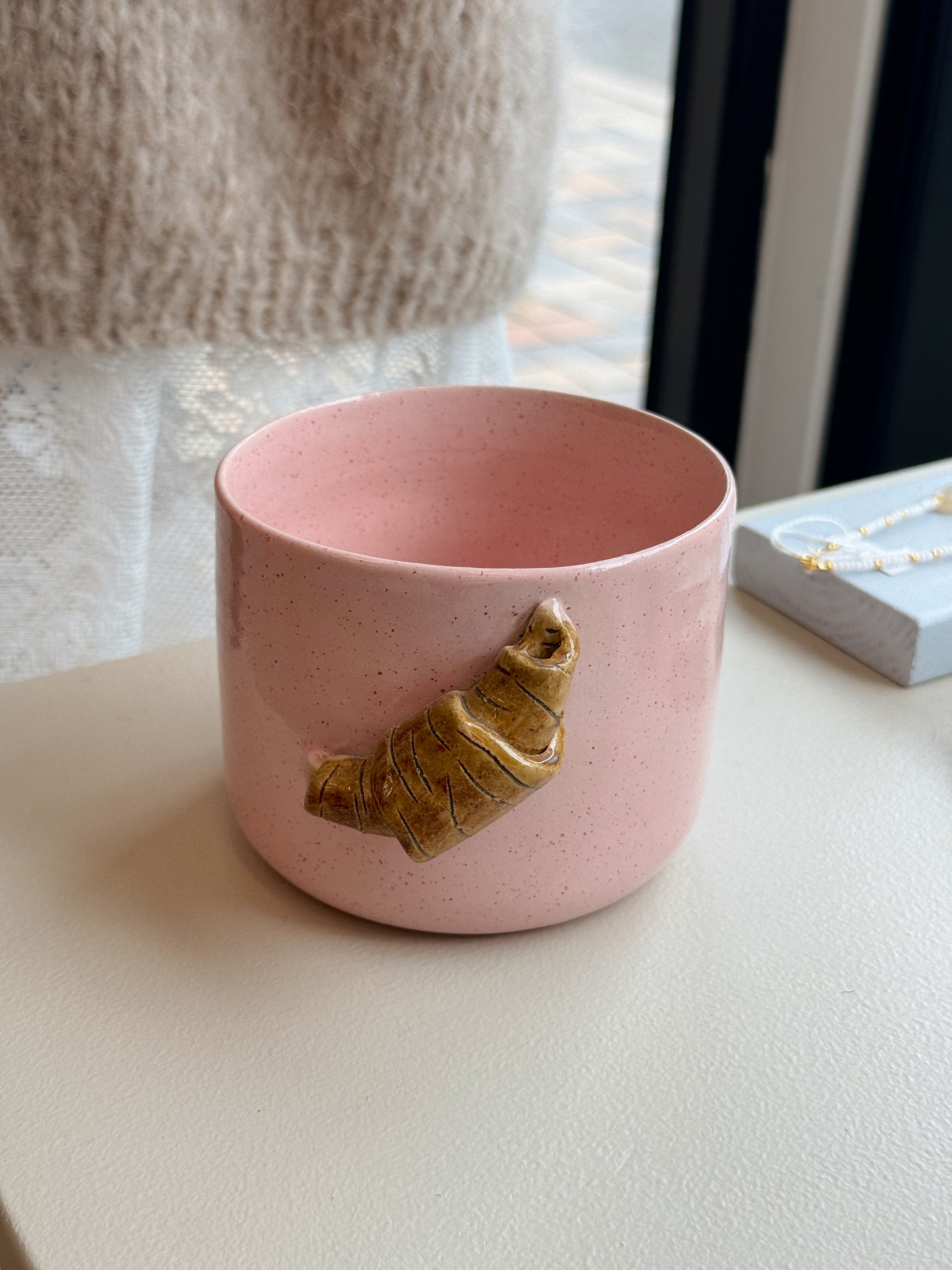 Croissant cup | No. 8