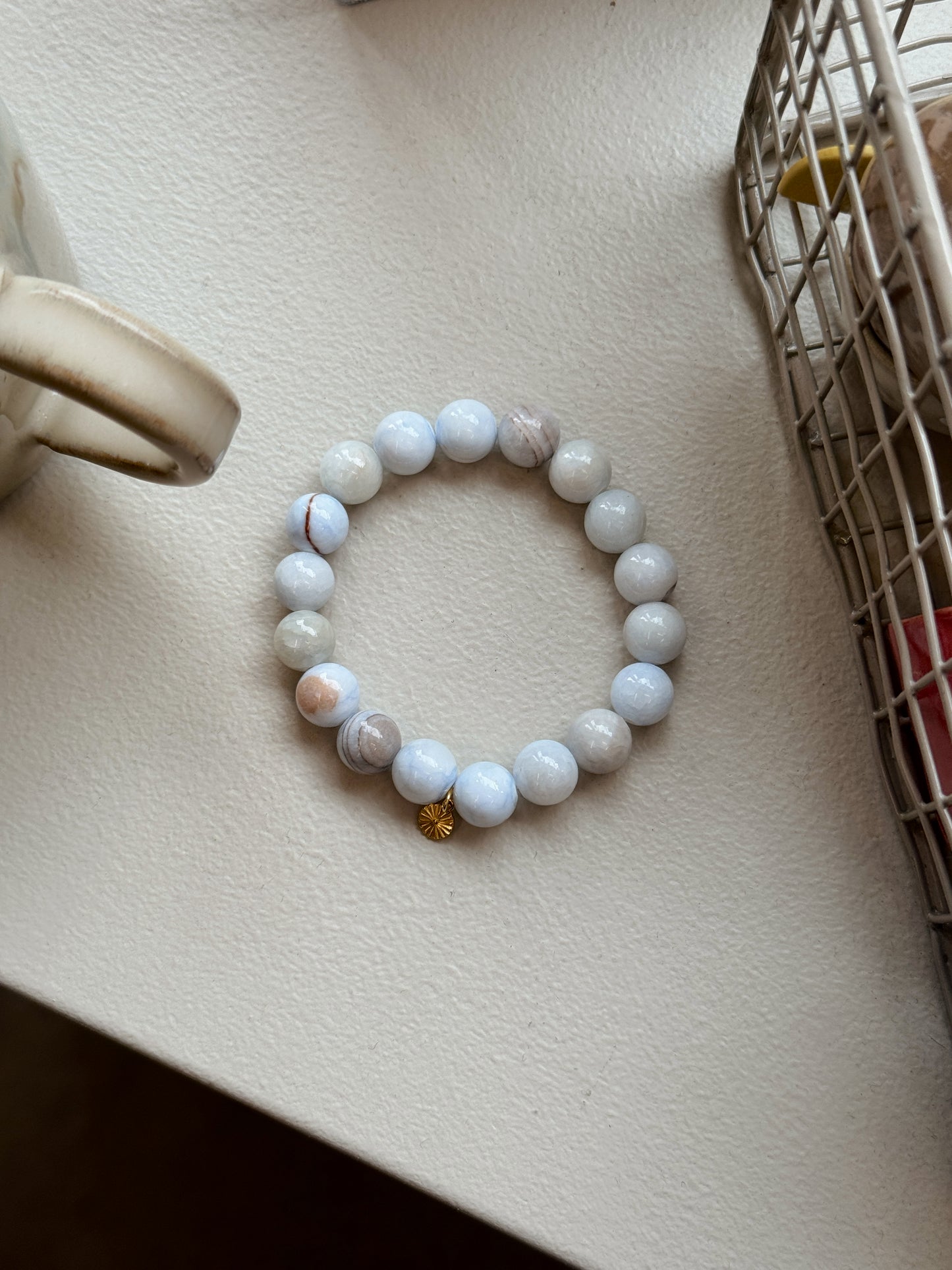 Armbånd m. natursten | Lyseblå