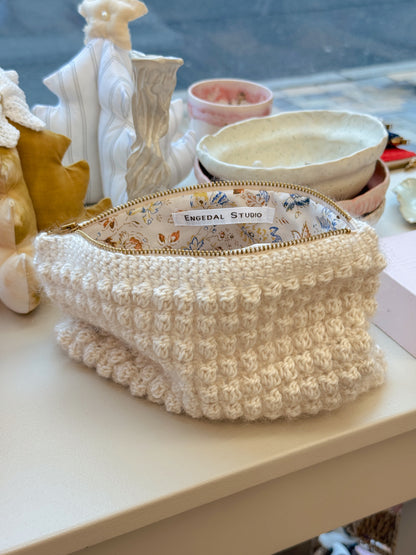 Bubble Clutch, standard | Offwhite