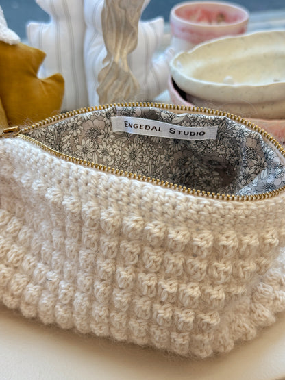 Bubble Clutch, standard | Offwhite