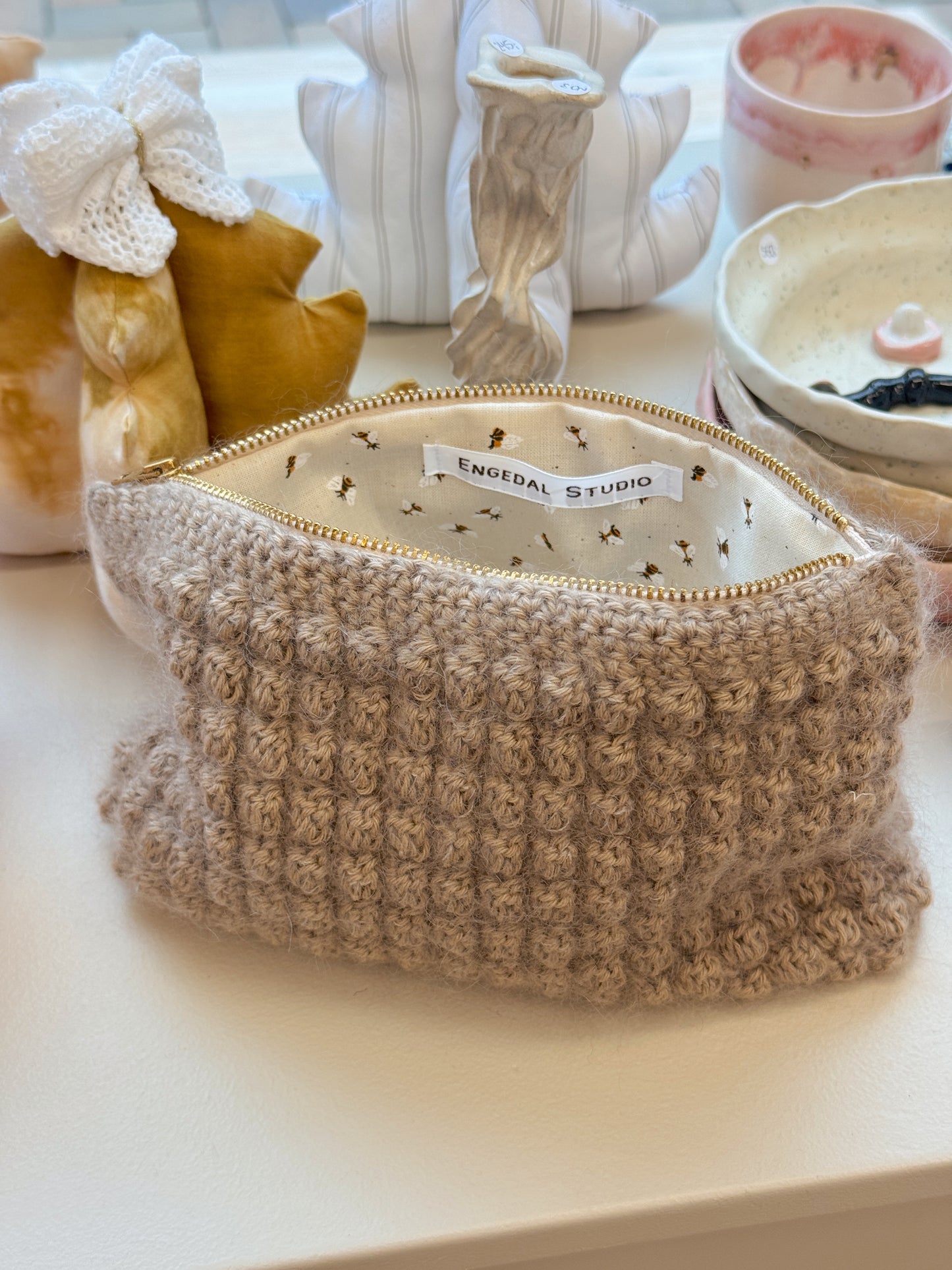 Bubble Clutch, standard | Lys brun