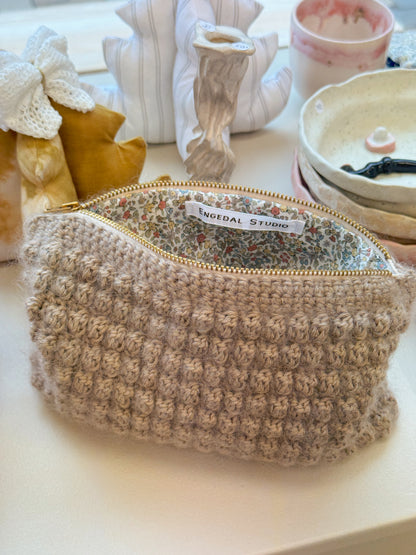 Bubble Clutch, standard | Lys brun