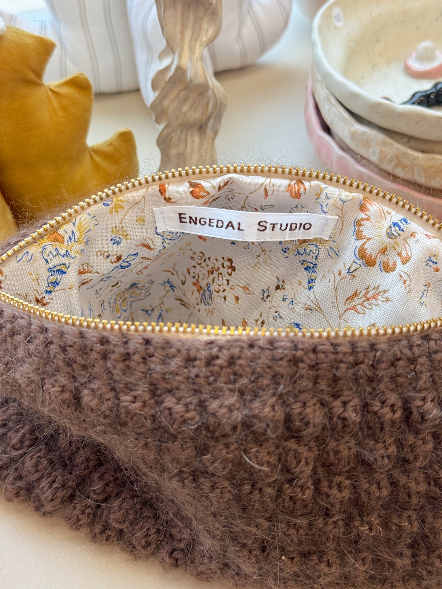 Bubble Clutch, standard | Mørk brun