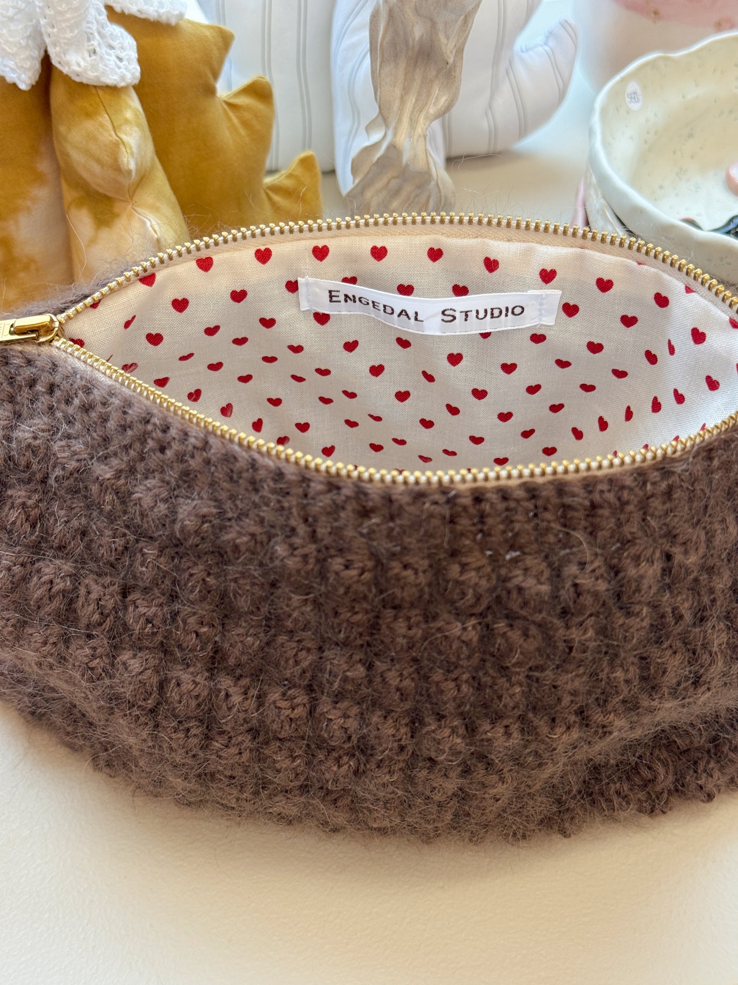 Bubble Clutch, standard | Mørk brun