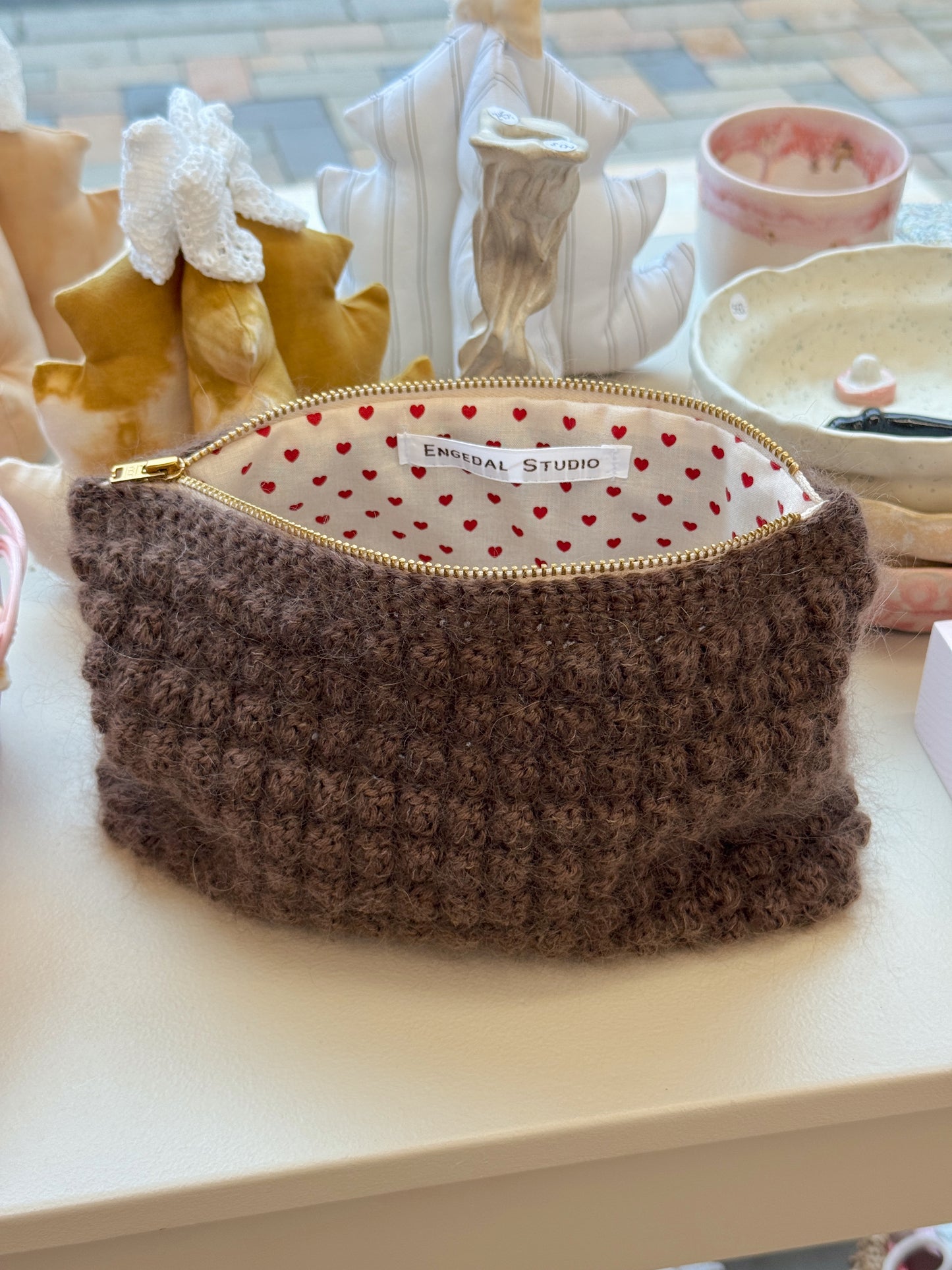 Bubble Clutch, standard | Mørk brun