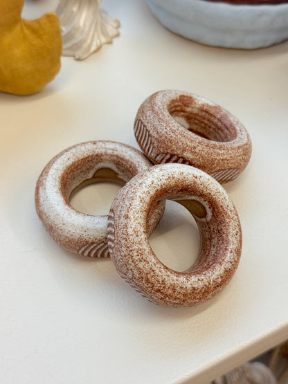 Æggedonuts | Hvid/Brun