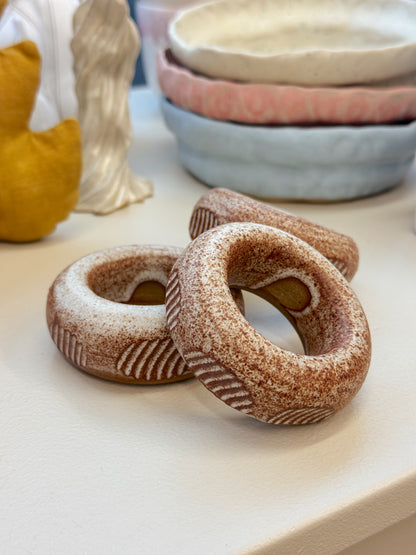 Æggedonuts | Hvid/Brun