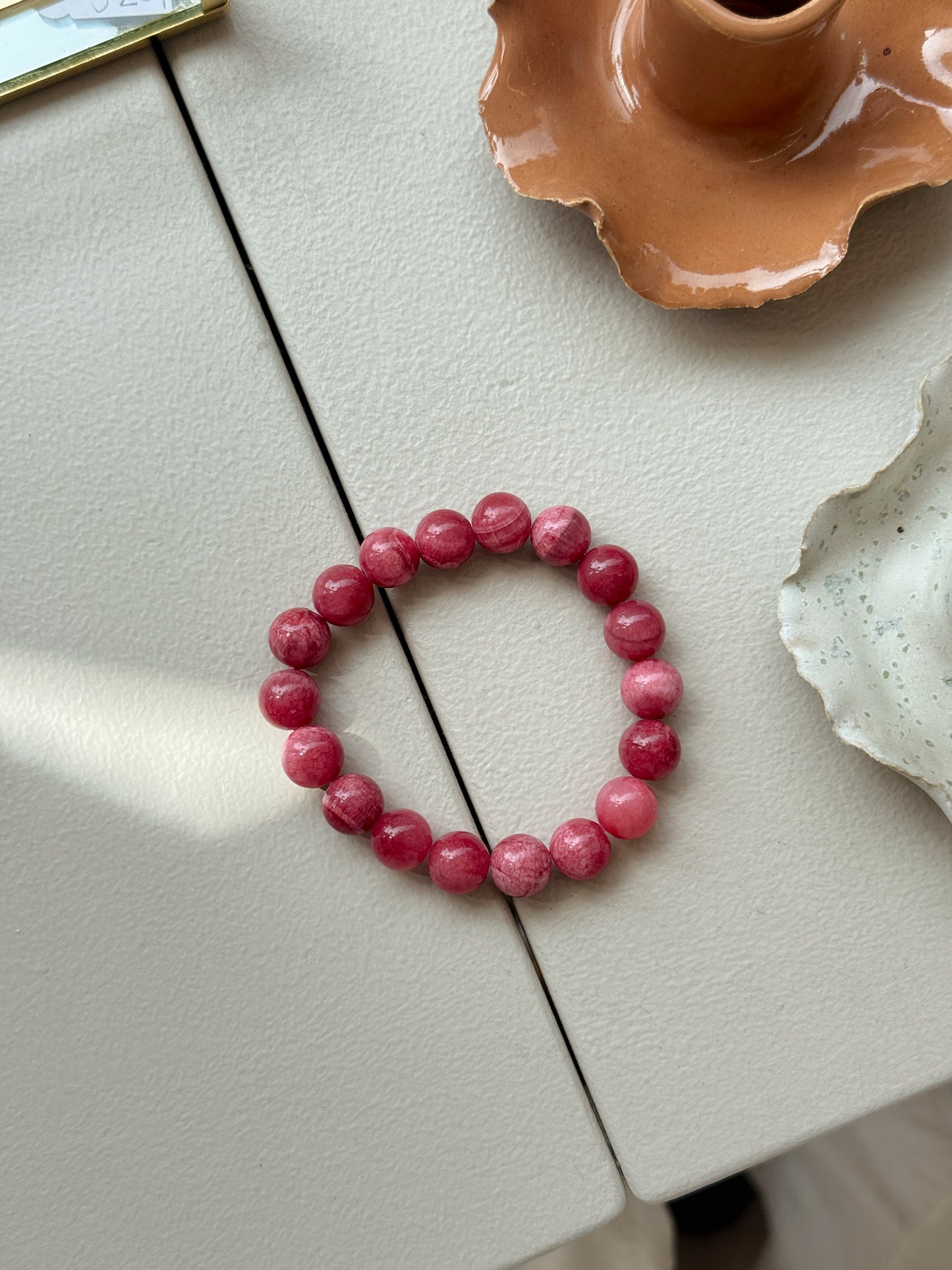 Armbånd m. natursten | Rød/Lilla