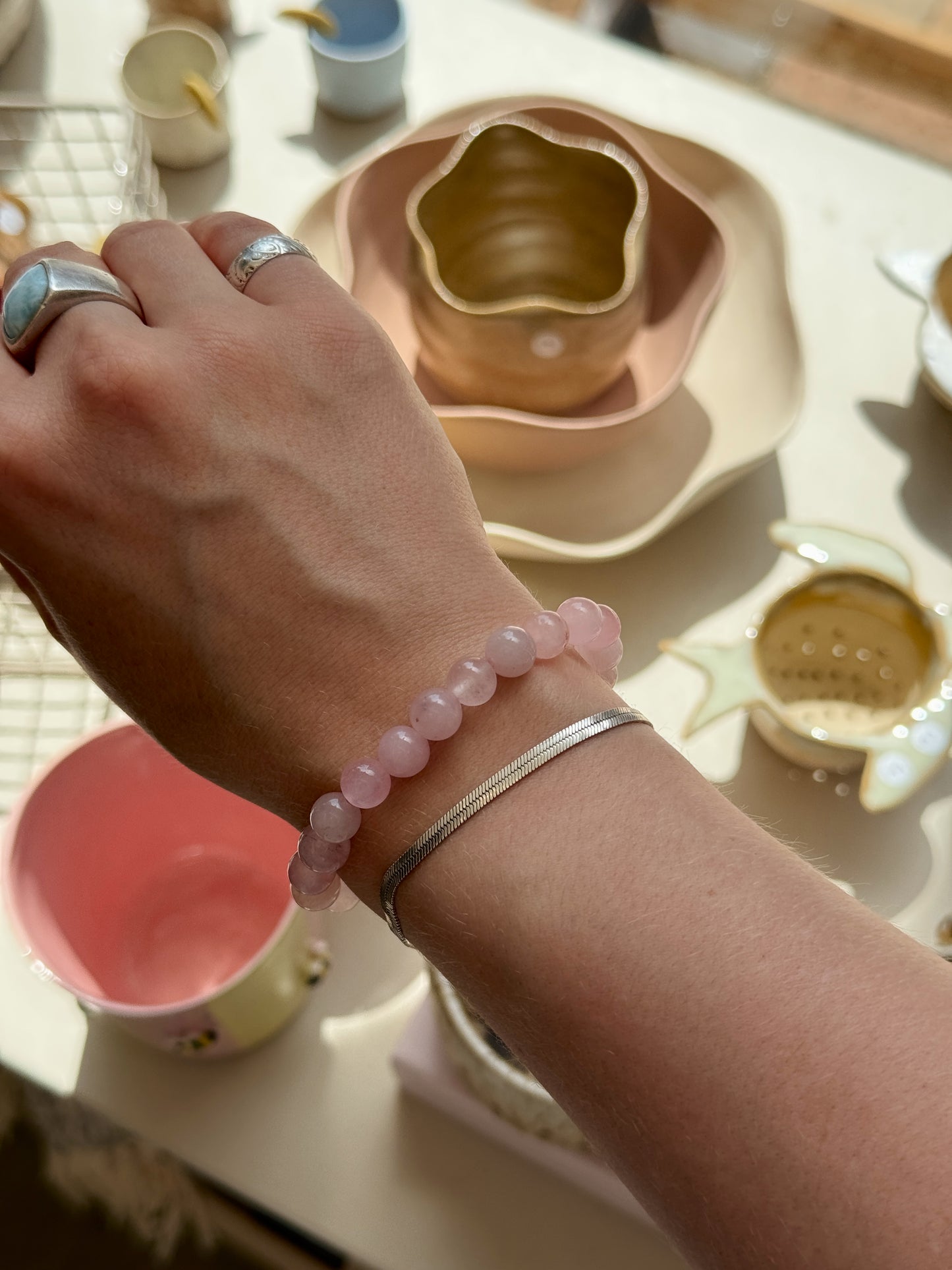 Armbånd m. natursten | Lyserød