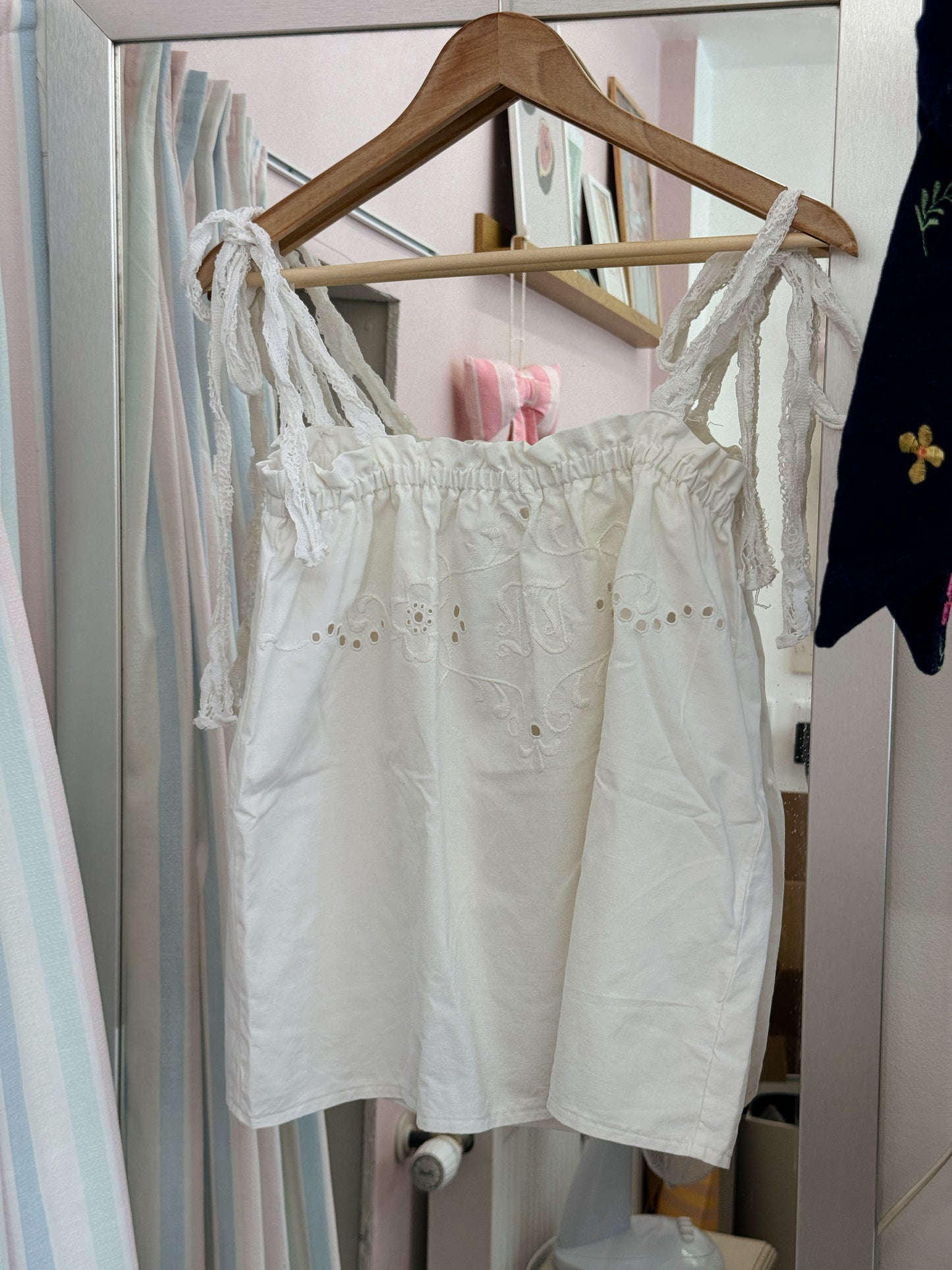Top | "One of a kind" (Small)