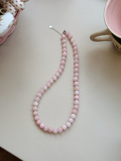 Halskæde med halvædelsten