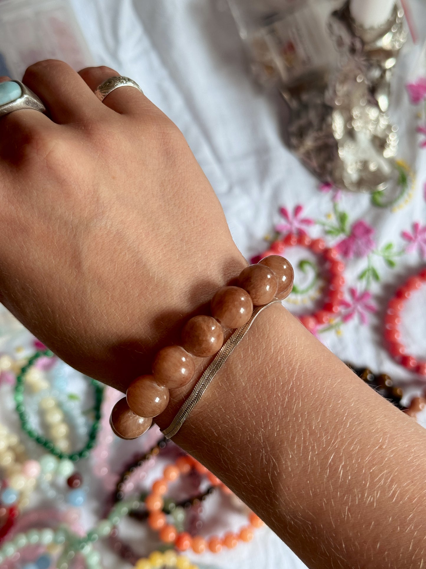 Armbånd m. natursten | Lys brun