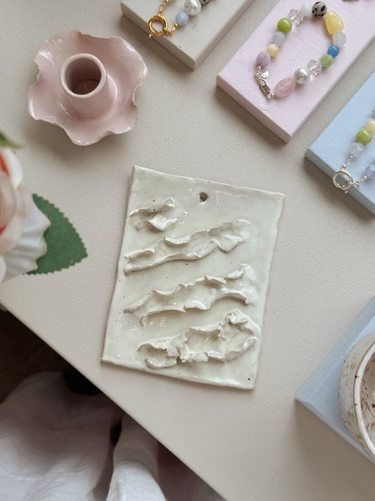 Relief | Vægophæng