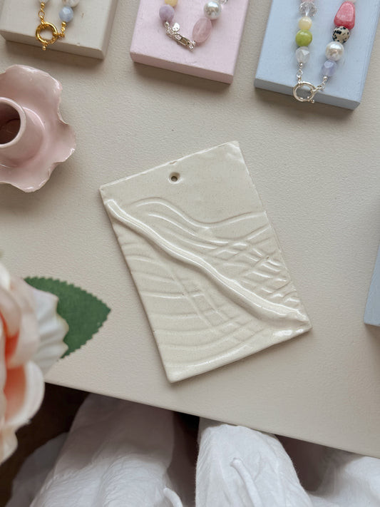 Relief | Vægophæng