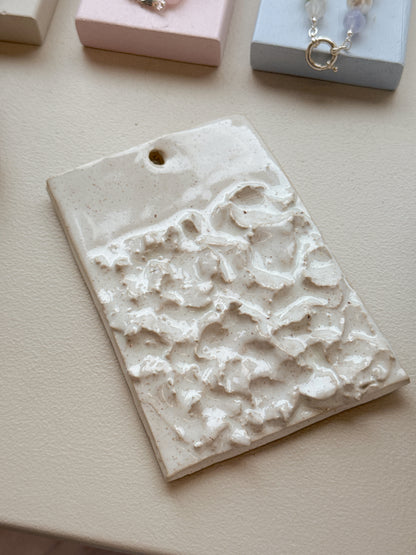 Relief | Vægophæng