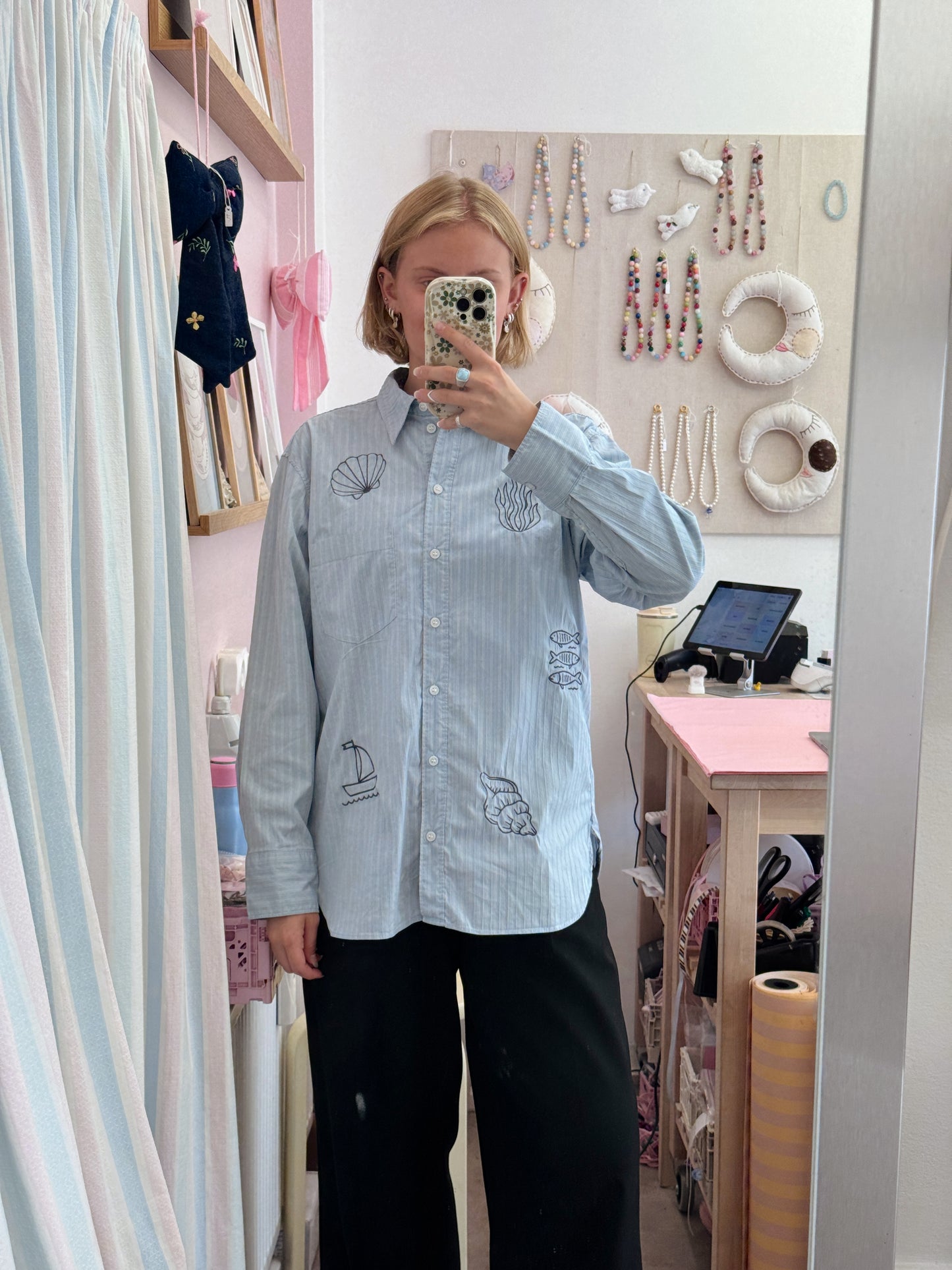 Skjorte m. broderi | Small